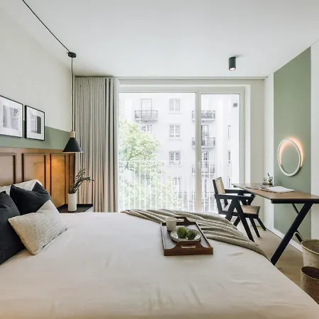 Farol - 1 Bedroom With Pool In Areeiro 아파트 리스본