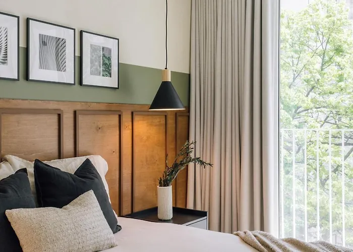 Farol - 1 Bedroom With Pool In Areeiro * Lisboa