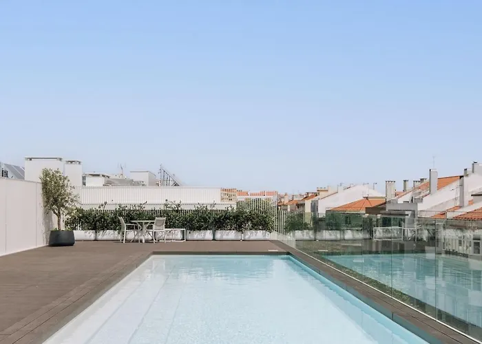 Appartamento Farol - 1 Bedroom With Pool In Areeiro Lisbona