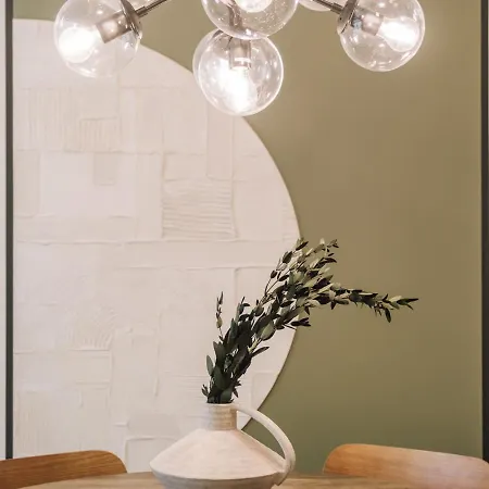 Farol - 1 Bedroom With Pool In Areeiro Apartamento Lisboa