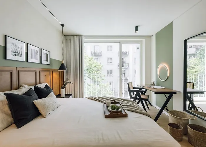 Farol - 1 Bedroom With Pool In Areeiro Apartmán Lisboa
